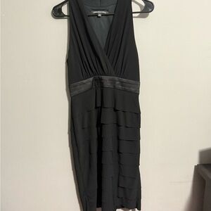 Jones Wear Black Layered Midi Dress